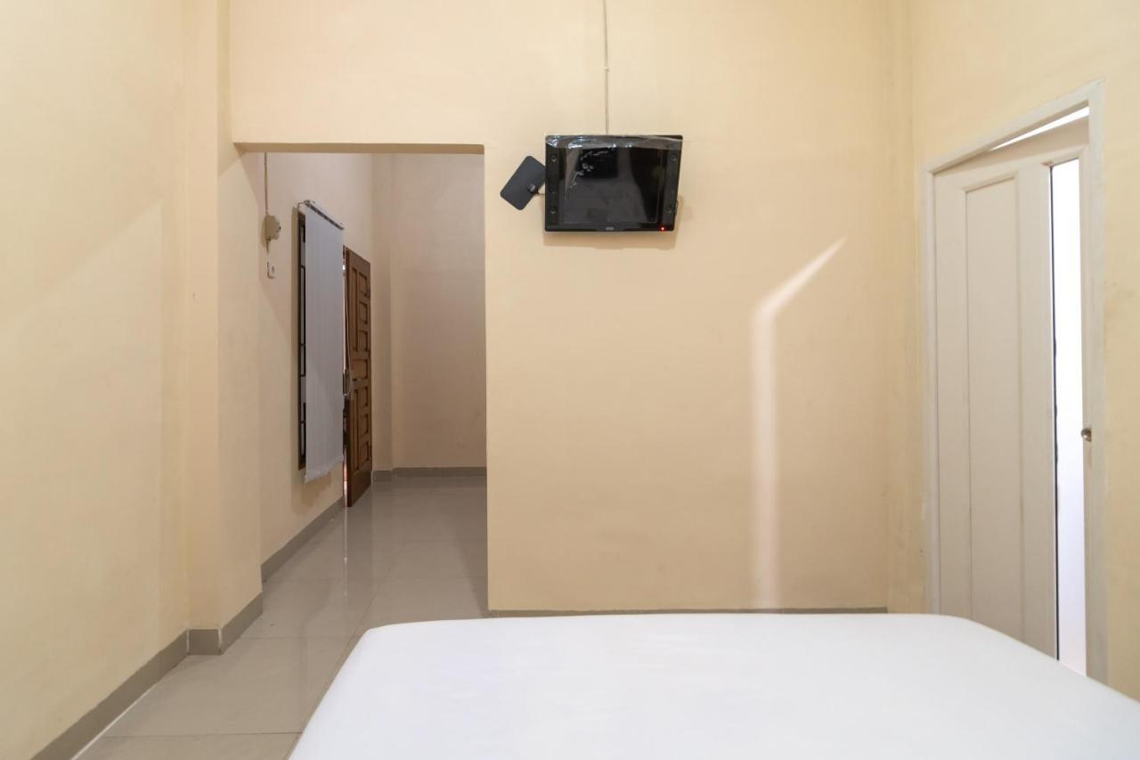 Urbanview Hotel Salsabilah Palembang By Reddoorz Palimbão Exterior foto